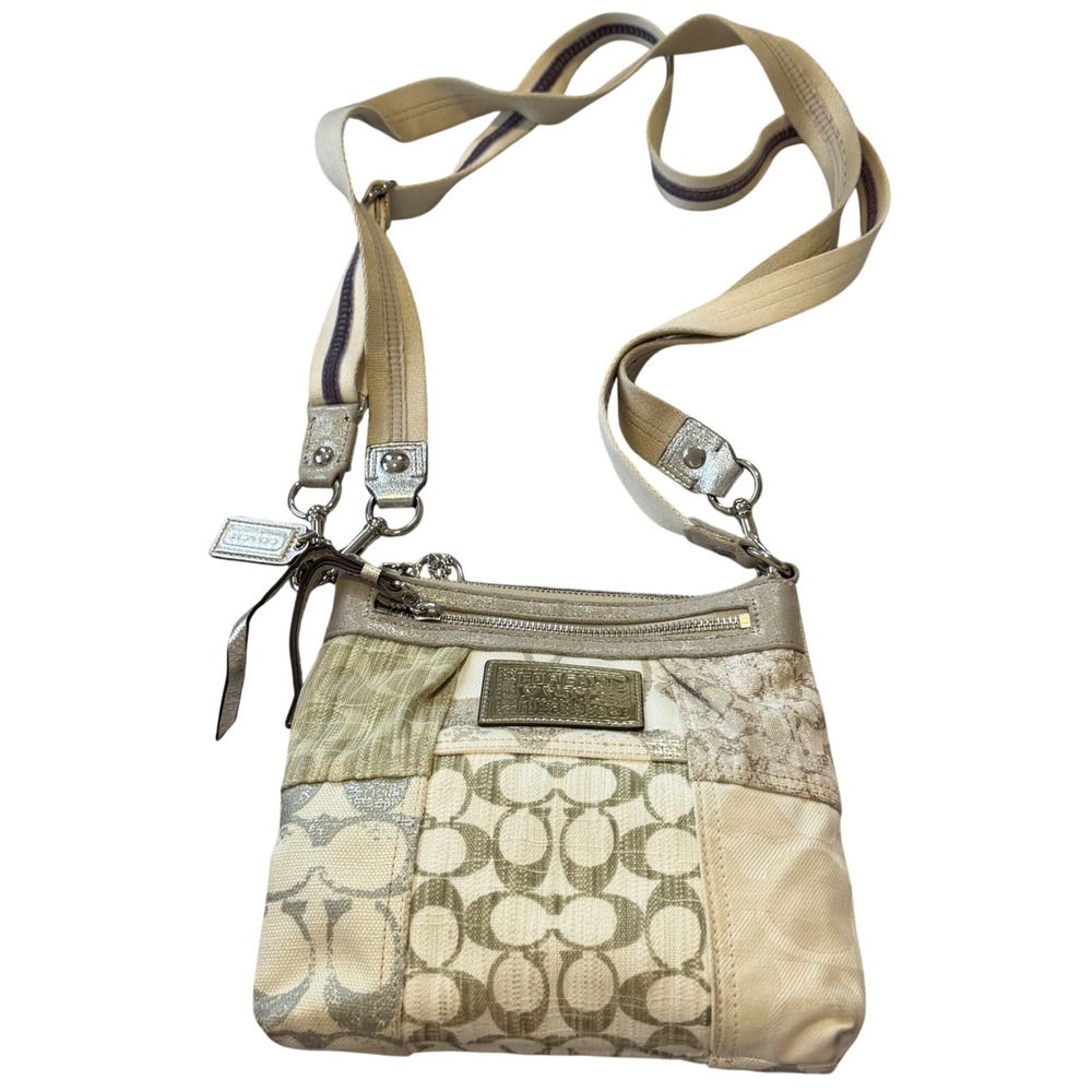 Coach Poppy Signature Patchwork File Swingpack Crossbody Bag Metallic Silver Y2K